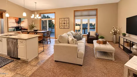 Living - 1720 Calgary Loop, Bismarck, ND 58503 photo 1 of 5