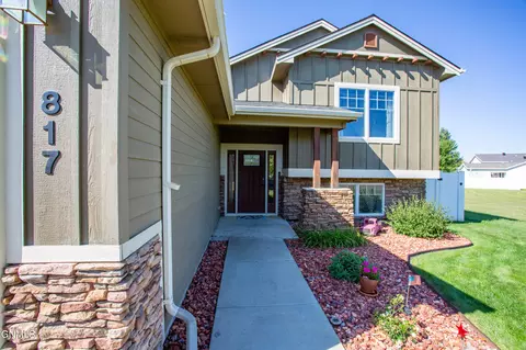 Other - 817 15th Ave E, Dickinson, ND 58601 photo 13 of 15