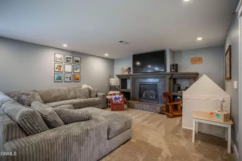 Other - 817 15th Ave E, Dickinson, ND 58601 photo 12 of 15