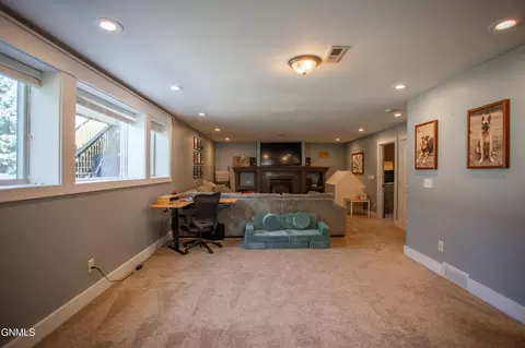 Living - 817 15th Ave E, Dickinson, ND 58601 photo 4 of 4