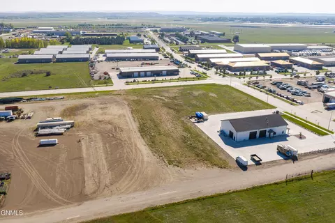 3102 Morrison Ave, Bismarck, ND 58504 photo 7