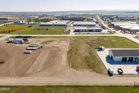 3102 Morrison Ave, Bismarck, ND 58504 photo 6