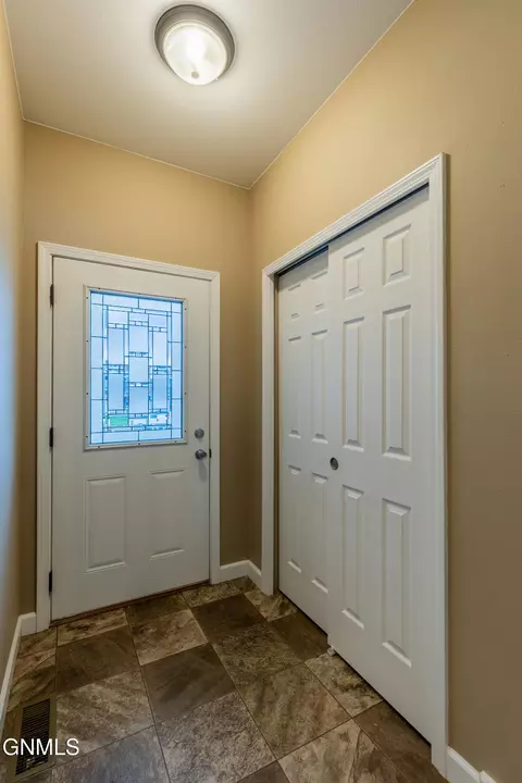 Entry Way - 306 Lena Ct SE, Mandan, ND 58554 photo 1 of 1