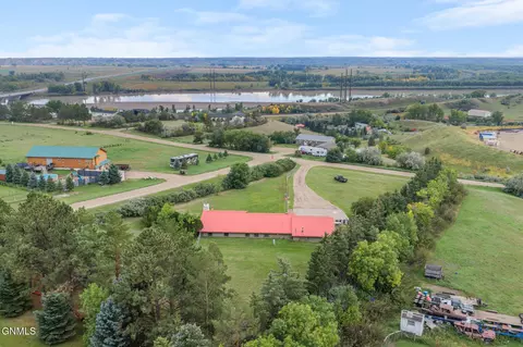 View/Area - 14063 48th St NW, Williston, ND 58801 photo 5 of 18