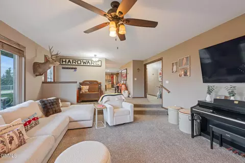 Living - 14063 48th St NW, Williston, ND 58801 photo 4 of 5