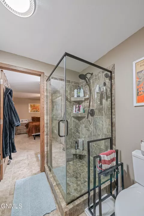 Bath - 14063 48th St NW, Williston, ND 58801 photo 1 of 12