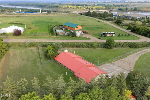 View/Area - 14063 48th St NW, Williston, ND 58801 photo 13 of 18