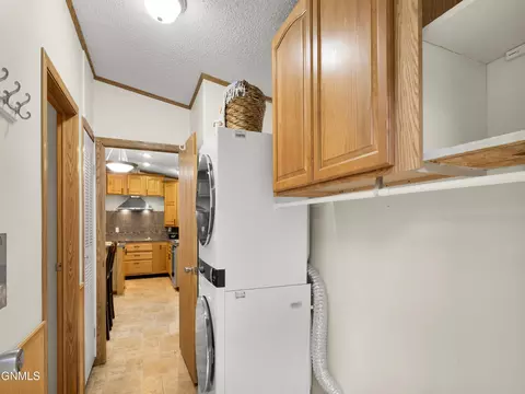Other - 426 Dover Dr, Bismarck, ND 58504 photo 5 of 11