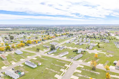 View/Area - 2207 38th St W, Williston, ND 58801 photo 5 of 8