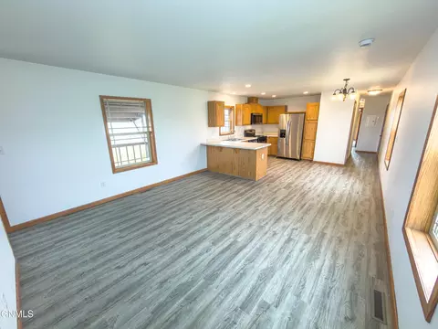 Living - 2207 38th St W, Williston, ND 58801 photo 1 of 2