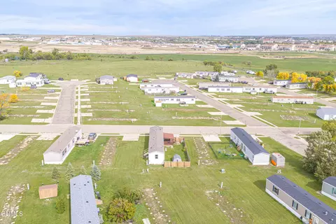 View/Area - 2207 38th St W, Williston, ND 58801 photo 8 of 8