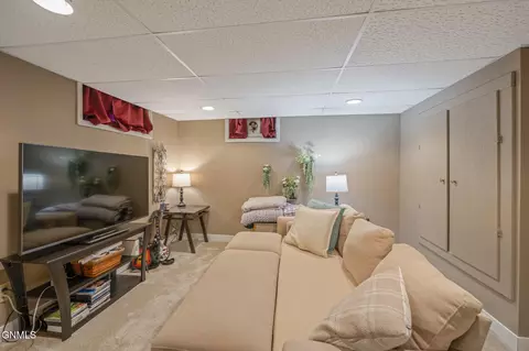Bedroom - 311 9th Ave W, Williston, ND 58801 photo 11 of 11