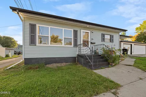 Other - 311 9th Ave W, Williston, ND 58801 photo 7 of 29