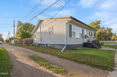 Other - 311 9th Ave W, Williston, ND 58801 photo 8 of 29