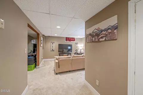 Entry Way - 311 9th Ave W, Williston, ND 58801 photo 4 of 4