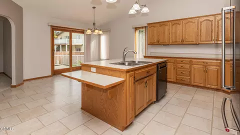 Kitchen - 748 Interstate Ave W, Bismarck, ND 58503 photo 2 of 5