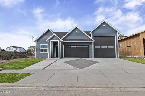 2311 25th Ave W, Williston, ND 58801