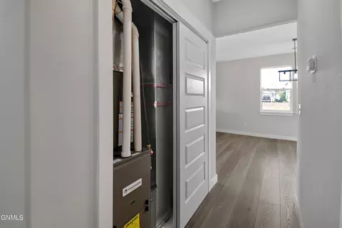Entry Way - 1308 23rd St E, Williston, ND 58801 photo 2 of 3