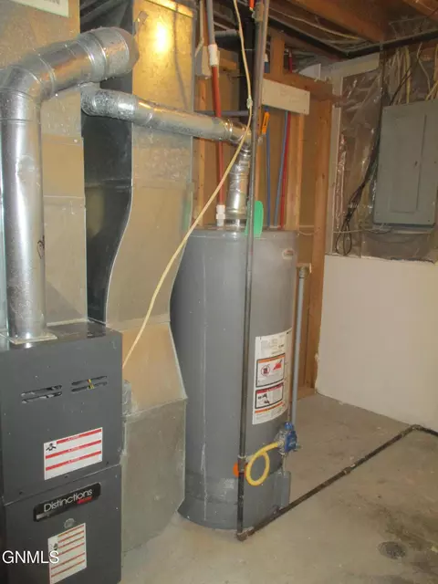 Other - 1723 30th St W, Williston, ND 58801 photo 10 of 14