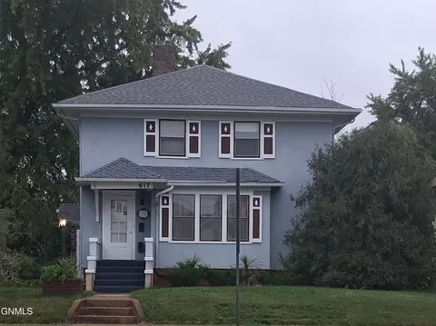 617 2nd Ave SE, Jamestown, ND 58401