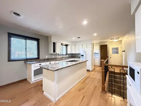 Kitchen - 412 Central Ave N, Beulah, ND 58523 photo 1 of 7