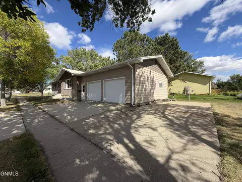 Other - 412 Central Ave N, Beulah, ND 58523 photo 14 of 16