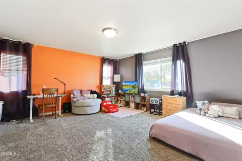 Bedroom - 1719 25th St W, Williston, ND 58801 photo 1 of 5
