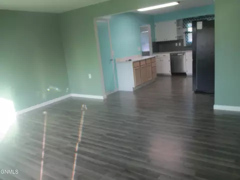 Living - 612 17th St W, Williston, ND 58801 photo 2 of 2