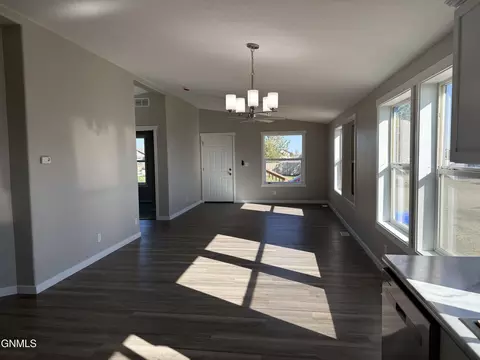 Living - 5615 Border Ave, Williston, ND 58801 photo 2 of 3