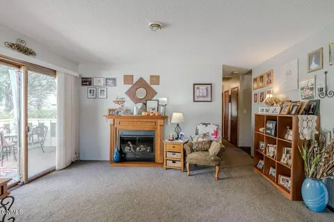 Living - 1407 1st St NW, Mandan, ND 58554 photo 2 of 3