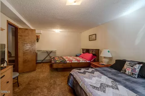 Bedroom - 1407 1st St NW, Mandan, ND 58554 photo 5 of 10