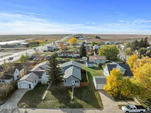 View/Area - 15 Winther St, Ray, ND 58849 photo 1 of 4
