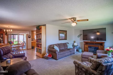 Living - 413 3rd Ave NW, Beulah, ND 58523 photo 2 of 3