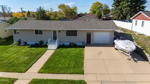 Other - 413 3rd Ave NW, Beulah, ND 58523 photo 1 of 16