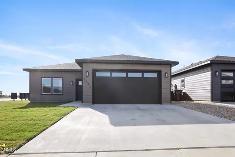 Exterior - 3301 35th St W, Williston, ND 58801 photo 3 of 3