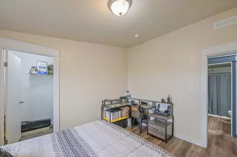 Bedroom - 5451 138th Ave NW, Williston, ND 58801 photo 5 of 12