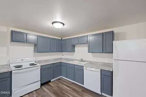 Kitchen - 5451 138th Ave NW, Williston, ND 58801 photo 4 of 4