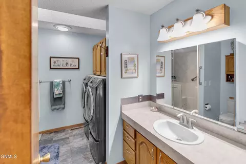 Other - 420 E Brandon Dr, Bismarck, ND 58503 photo 4 of 6