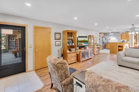 Entry Way - 420 E Brandon Dr, Bismarck, ND 58503 photo 1 of 2