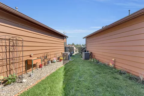 Exterior - 420 E Brandon Dr, Bismarck, ND 58503 photo 11 of 14