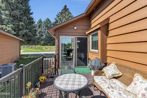 Exterior - 420 E Brandon Dr, Bismarck, ND 58503 photo 8 of 14