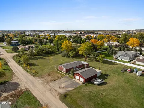View/Area - 3817 2nd Ave E, Williston, ND 58801 photo 11 of 11