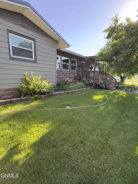 Other - 502 6th St W, Williston, ND 58801 photo 2 of 9