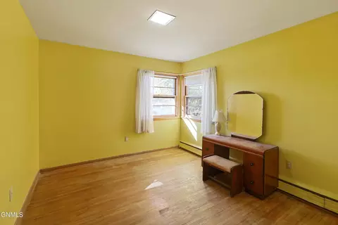 Bedroom - 920 3rd Ave W, Williston, ND 58801 photo 3 of 3
