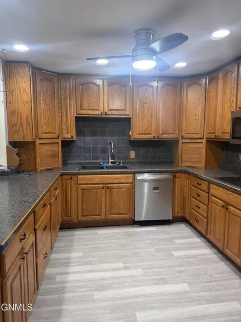 Kitchen - 320 Wright St S, Donnybrook, ND 58734 photo 2 of 4