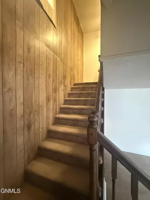 Entry Way - 320 Wright St S, Donnybrook, ND 58734 photo 1 of 3
