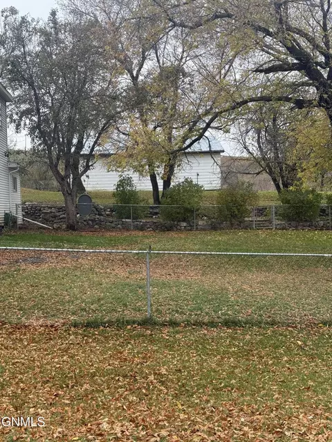 Exterior - 320 Wright St S, Donnybrook, ND 58734 photo 11 of 12