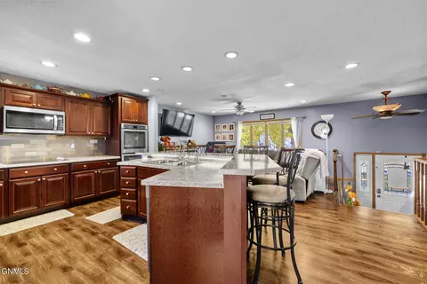 Kitchen - 520 9th Ave W, Williston, ND 58801 photo 2 of 5
