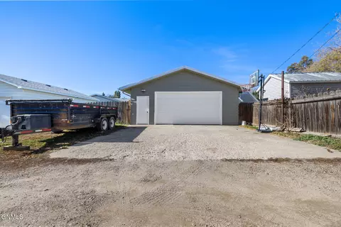 Exterior - 520 9th Ave W, Williston, ND 58801 photo 8 of 8