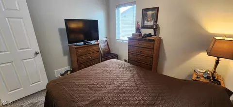 Bedroom - 212 Huron Dr, Bismarck, ND 58503 photo 4 of 5